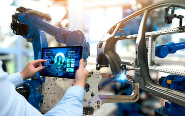 Overlooking process at car manufacturing 